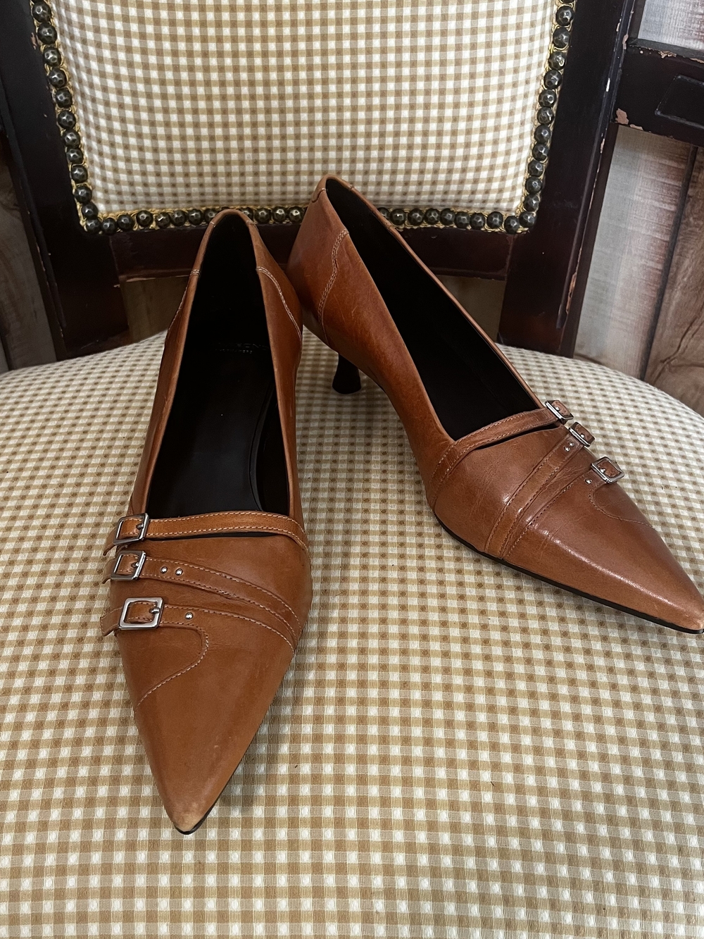 💋 Vagabond Shoemakers Lykke Leather Buckle Pumps
